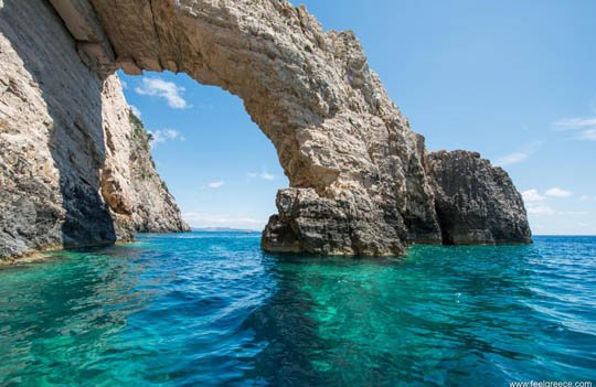 keri caves zante